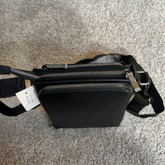 Unisex Leather Side Bag - Picture 3 of 5